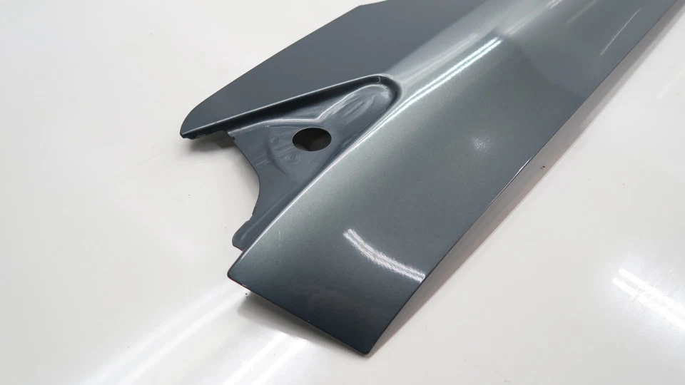 2011-2017 Nissan Quest OEM Left Rear Quarter Panel Trim Rail Cover - Image 4 of 4