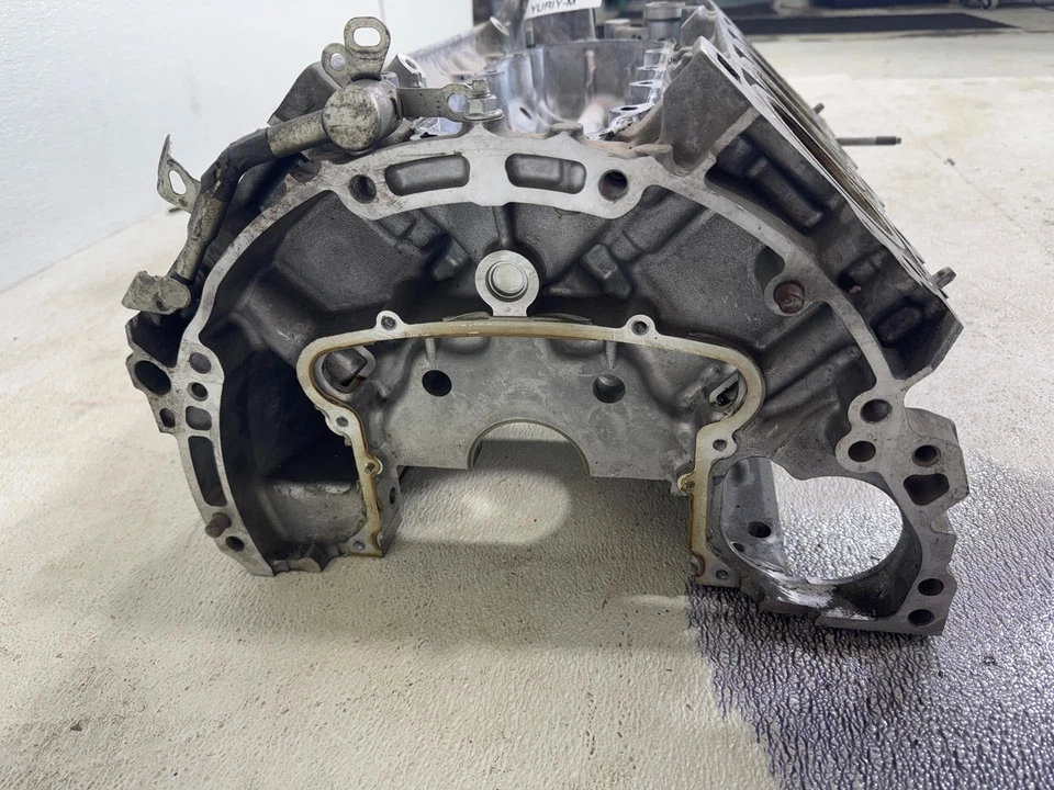 2010-2017 Lexus Ls460/ Gx460 Engine Cylinder Block Oem - Image 3 of 4