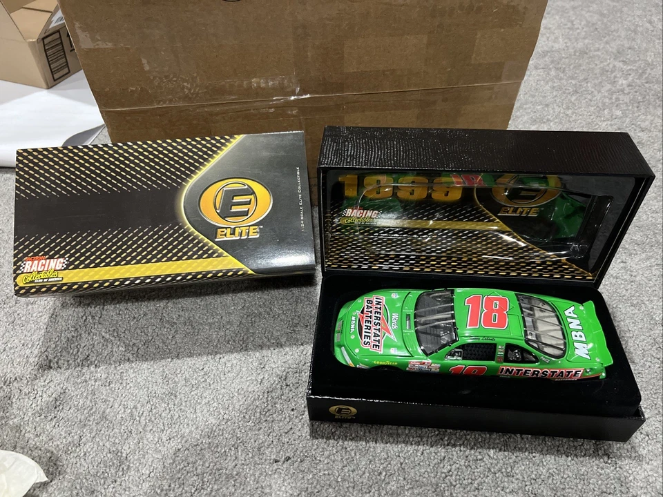RCCA Action Elite 1999 1/24 Bobby Labonte #18 Interestatal Pontiac NASCAR diecast Foto 2 de 4