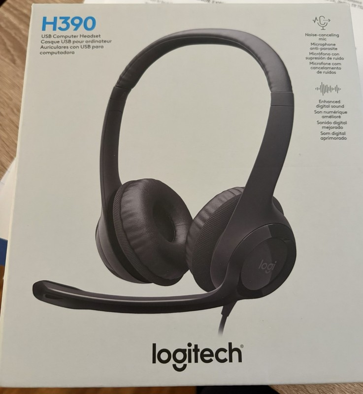 Logitech H390 Wired USB On Ear Stereo Headphones with Mic
