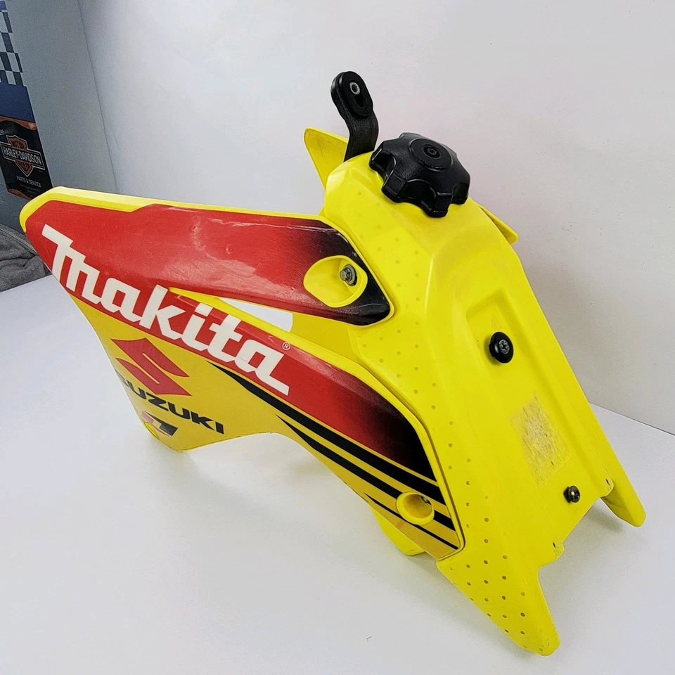 Suzuki RMZ250 RMZ 250 2006 2004-2006 tanque de gasolina cubiertas tanque de combustible KK510-01002-06Z Foto 4 de 4