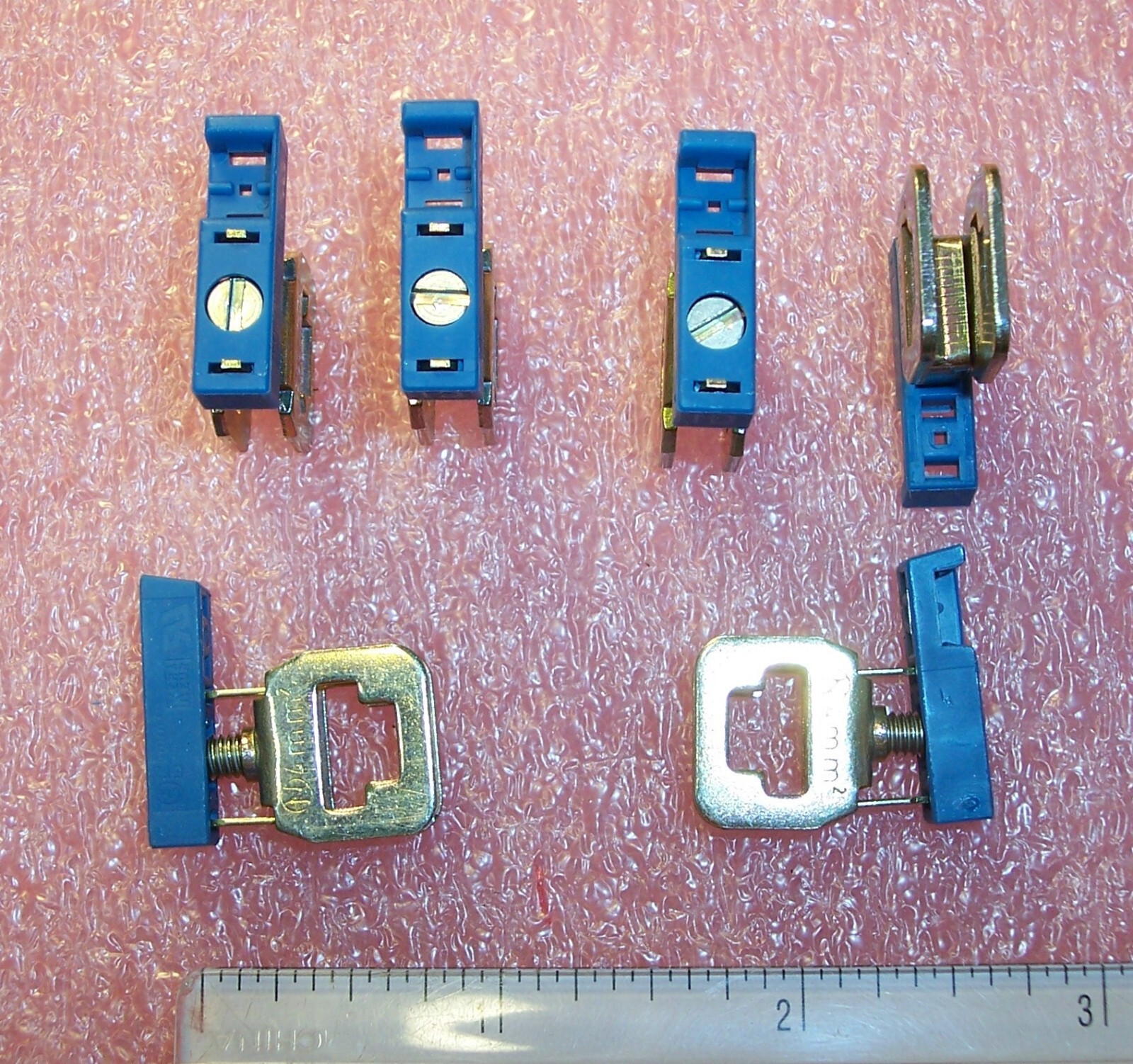 QTY(10) 1 POSITION BUS BAR CONNECTION TERMINAL BLOCKS 7mm 0421016 AKG4BU PHOENIX