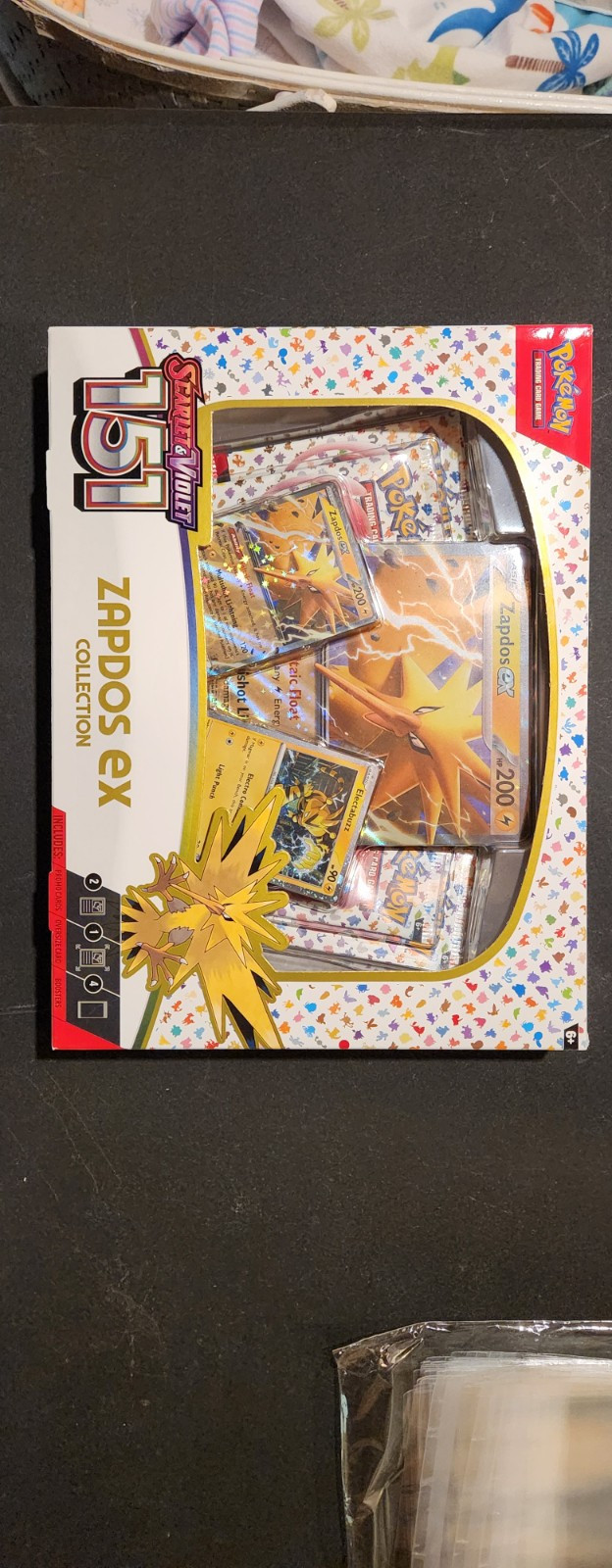 Pokemon TCG: Scarlet and Violet 151 Zapdos EX Collection Box