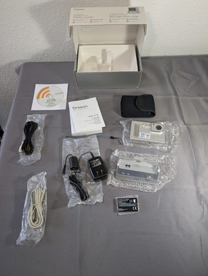 Oregon Scientific Pv100b Jumbo Display Digital Camera NEW Opened Box