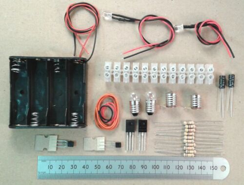 Choccy Block Alternate Flashing LED Light Flip-Flop Kit Of Electronic Parts