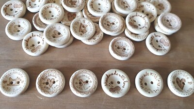 HOLZKNÖPFE ''HANDMADE'' WITH LOVE, HERZEN NATUR VERZIERUNG 15-20mm