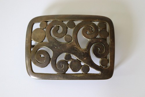 Vintage 1970s Brass Belt Buckle Swirl Abstract Boho Hippie Openwork Design - Picture 1 of 4