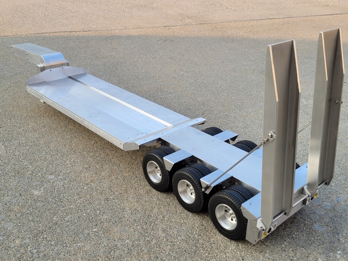 ホビーラジコン Tamiya 1/14 Scale Flatbed Semi-Trailer Tamiya 1/14 Semi Truck Flatbed Trailer [TAM56306] - AMain