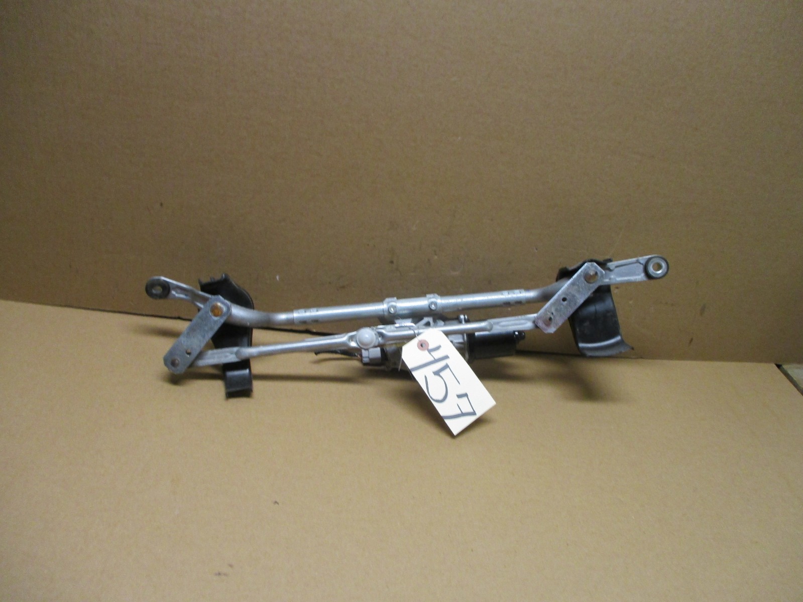 14 15 16 17 Mazda 3 Used front Windshield Wiper Motor Linkage Transmission #457