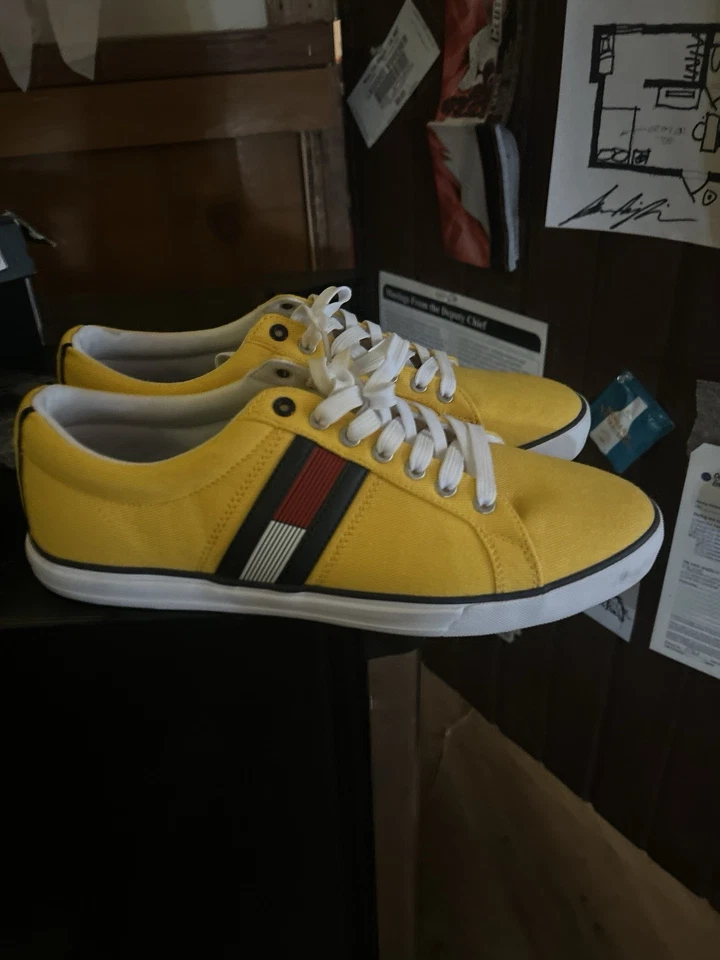 Zapatos Tommy Hilfiger Talla 11 Foto 2 de 2