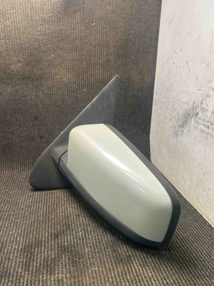 Fits 2005-2006 Lincoln Navigator Gray Left Door Mirror Assembly OEM:6L7Z17683AA - Image 2 of 4