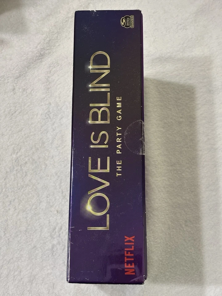 Love Is Blind The Party Game || Spin Master Games x Netflix - Image 3 of 4