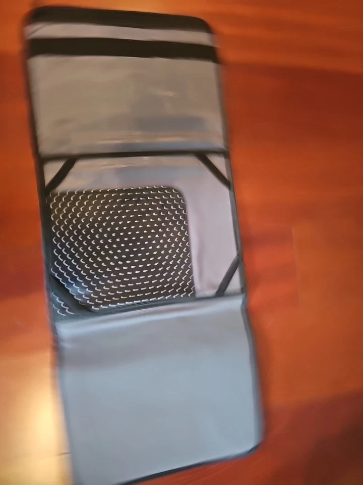 Thirty One Black RED Floral Tote a Tablet Case iPad 9x7 With Pockets & Paper - Image 3 of 4