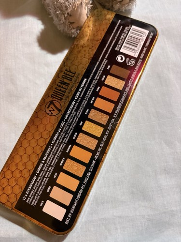 W7 Queen Bee “All The Buzz” Eye Shadow Palette NEW - Picture 6 of 6