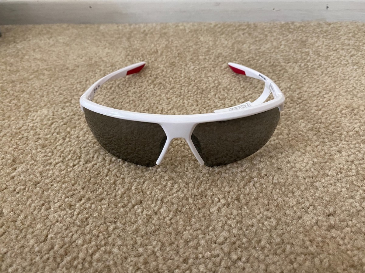 Nike Gale Force Sunglasses CW4670 100 White Grey Silver  display picture 2