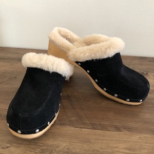 ugg sheepskin clogs