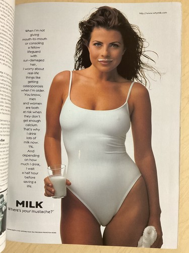 july august 1998 Maxim #10 Catherine Zeta Jones sexy cover + Sandrine Holt - Picture 4 of 16