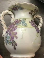 Beautiful Vtg Two Handled Purple Flowers With Gold Leaf Vase With Ruffled Edge