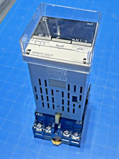 Omron E5CS-R1KJU-W Temperature Controller W/ Base & Cover As Shown
