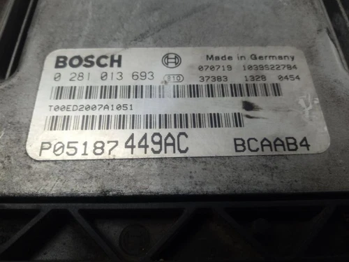 0281013693 Centralina Motore per DODGE CALIBER (PM) * 2009 6308044 - Foto 4 di 10