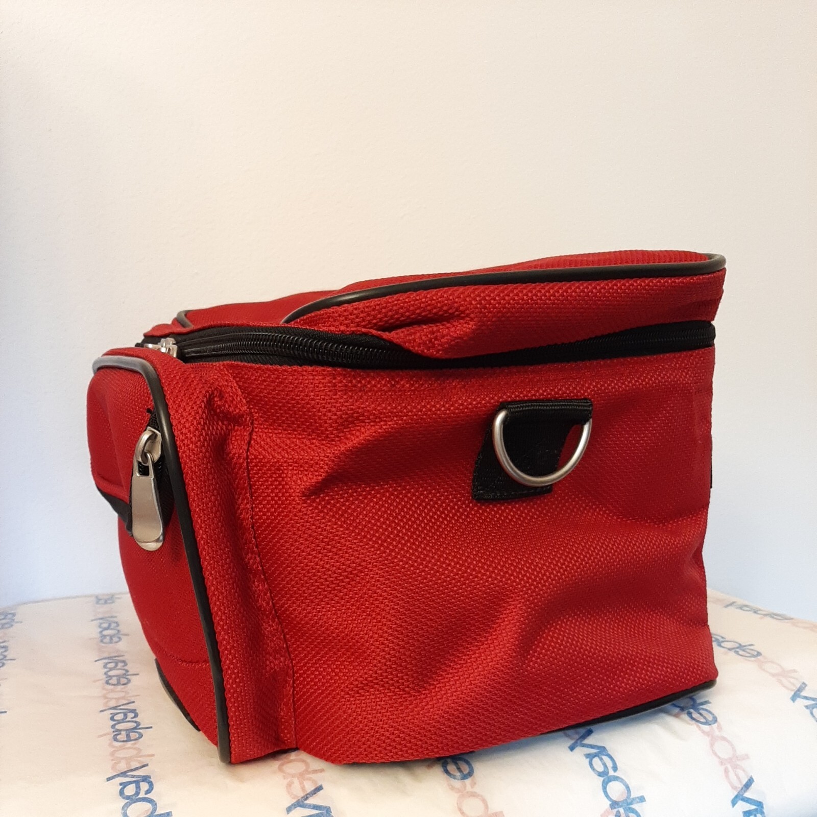NEW Bob Mackie Travel Bag Red Cosmetic Case Crossbody Premium Bags Red