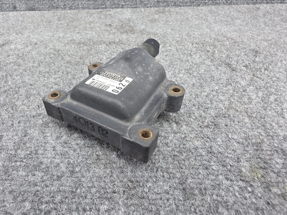 LEXUS 1992-2000 SC300 SC400 OEM ENIGN MOTOR BOBINA DE ENCENDIDO ENCHUFE DE MONTAJE Foto 3 de 4