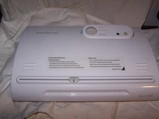 FOODSAVER   VAC800   VACUUM SEALER   FOOD STORAGE  W -BAGS WORKS GREAT