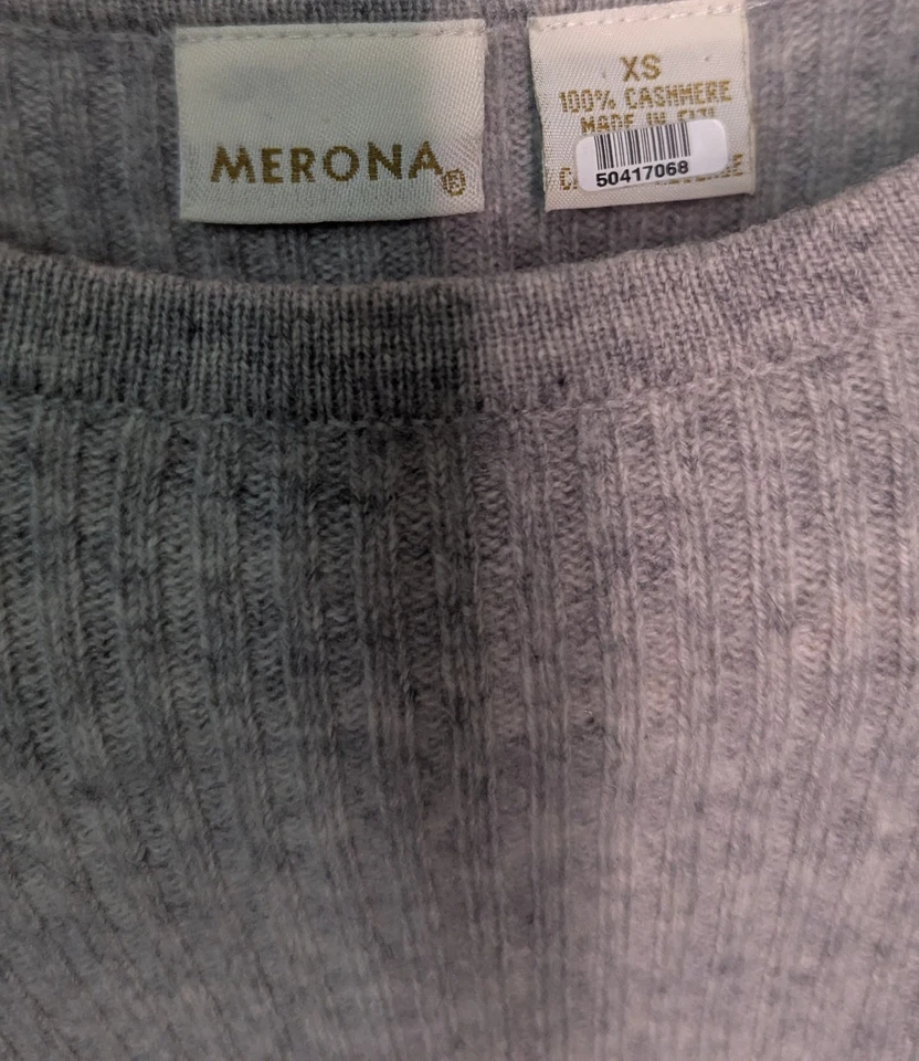 Merona Women's Size XS Cashmere Sweater Gray Pull Over (237) - Image 2 of 4