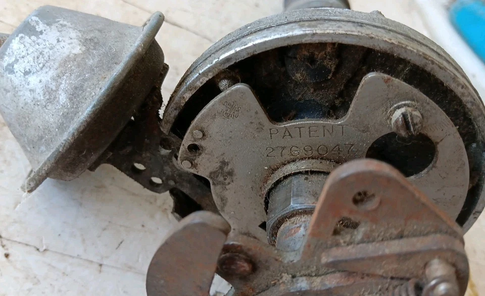 原装 1966 - 67 通用奥兹莫比尔 Cutlass F85 Vista Cruiser(?) 分销商 #1111048 — 第 3/4 张图片