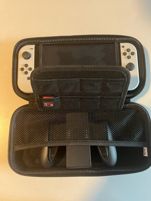 Nintendo Switch OLED Model 64GB 1080p White Joy-Cons w/ Black Carry Case