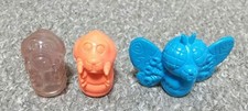 مقتنيات Mothra Larva