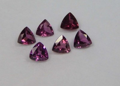 Natural Garnet Hyderabadi Trillion Faceted Cut 5mm To 15mm Loose Gemstone