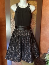 JH Evenings Size 4 Sleeveless Lace Flared Skirt Cocktail Dress