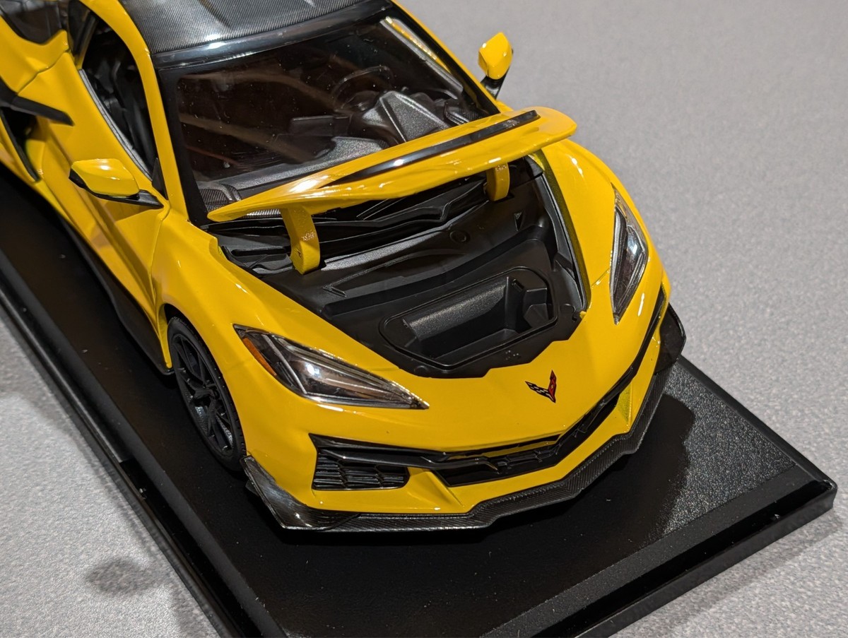Maisto 1:18 Special Edition 2025 Chevrolet Corvette ZR1 Metallic