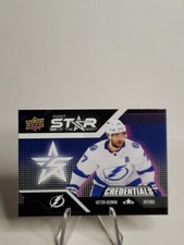 2022-23 UD Credentials Star Of The Night Victor Hedman First Star Lightning