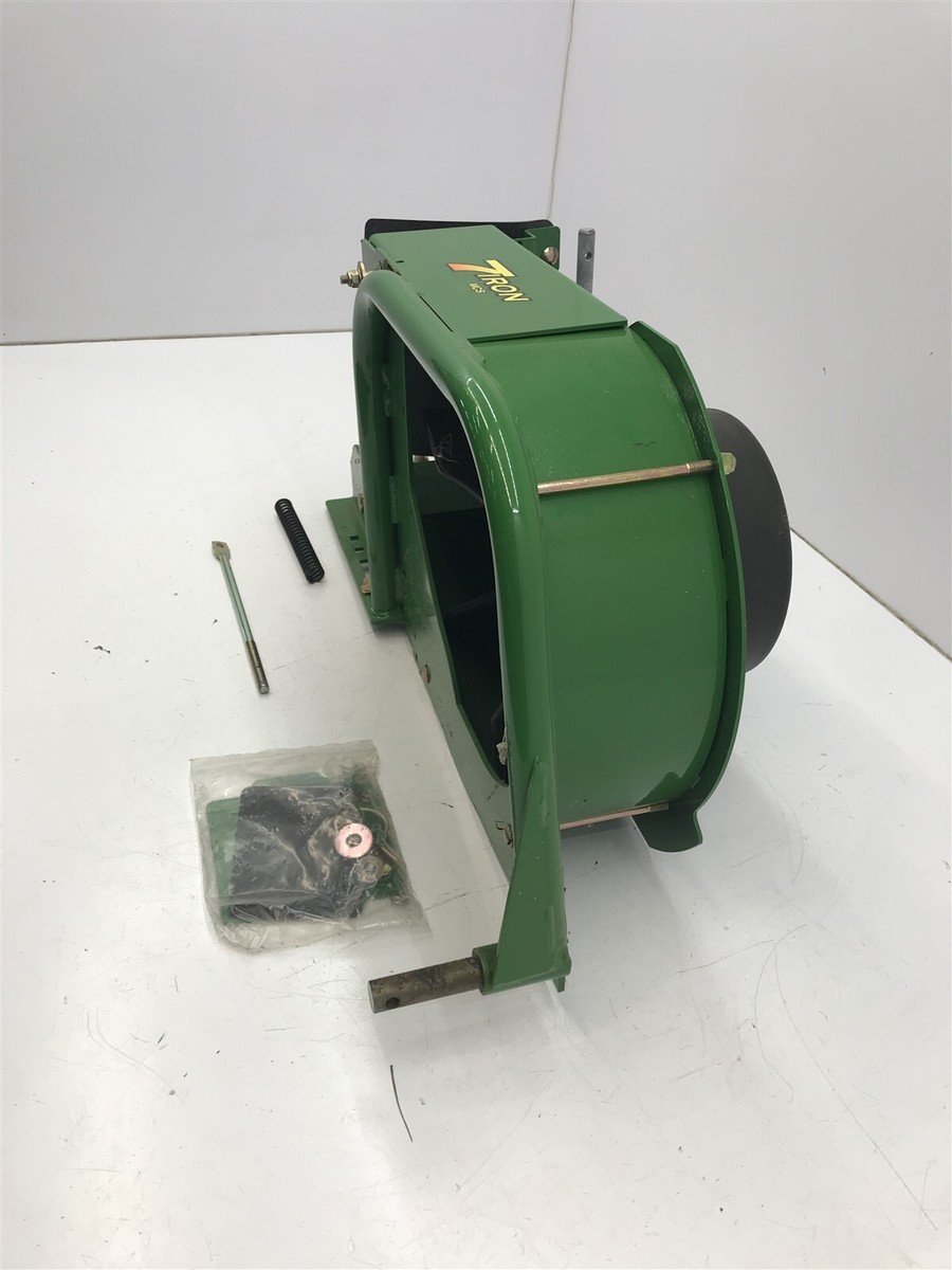 JOHN DEERE METAL HORIZONTAL POWER FLOW TCB11690 737 997