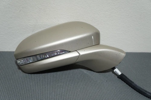 2016-2020 FORD FUSION OEM RIGHT PASSENGER SIDE MIRROR POWER BEIGE BLIND SPOT
