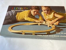 NIB 60’s Playskool Wood Train Track Block Circle Set 22 Piece/Skaneateles #S910