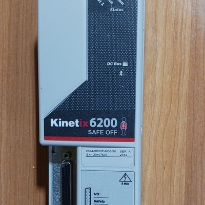 Allen-Bradley Kinetix 6200 2094-SE02F-M00-S0 Safe Off Digital Servo Drive 2.52A