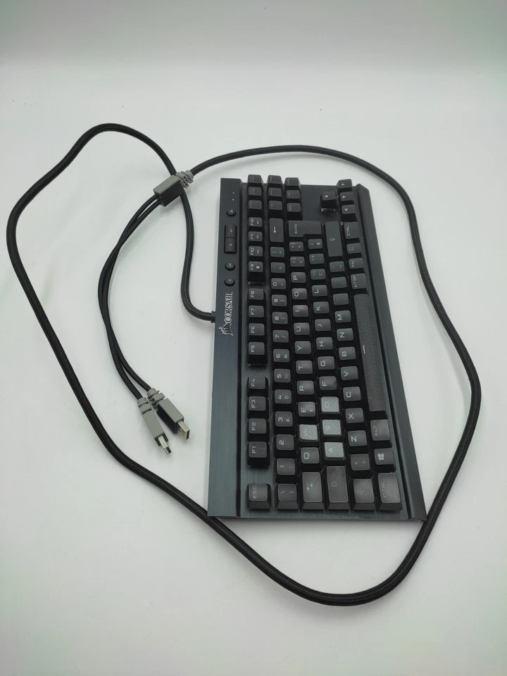 Corsair Tastatur K65 RGB Rapidfire USB Italiano Mechanischer Switch Schwarz - Bild 3 von 4
