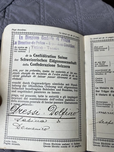 ANTICO LIBRETTO PASSAPORTO SVIZZERO,SUISSE,DATATO 1930 con francobolli scaduti - Foto 2 di 10