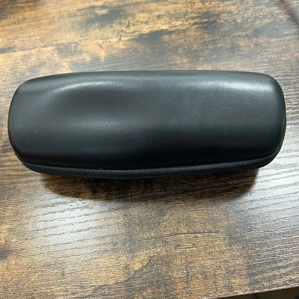 Estuche de vidrio para ojos DKNY negro con cremallera estuche semi-duro -416 Foto 3 de 4