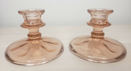 Vintage rosa Glas Kerzenständer 3,5 Zoll konisch Paar Landhaus Kern