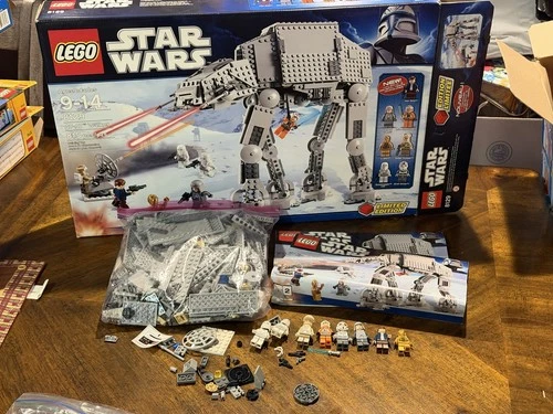 LEGO Star Wars At-At Walker Set 8129 Complete With Minifigures Box Instructions
