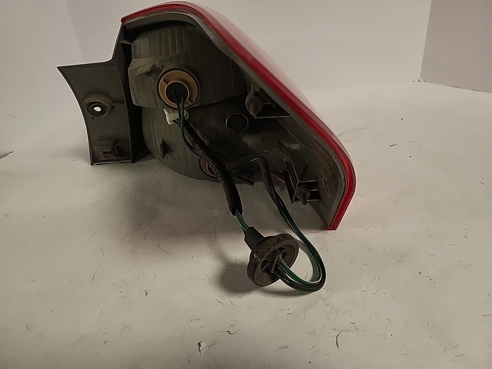 2008 2009 2010 2011 2012 13 Nissan Rogue Left Tail Light Assembly OEM JJ1 Foto 4 de 4