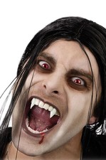 Brand New Retractable Vampire Teeth