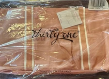 Thirty-One Deluxe Travel Bag - Soft Peach Travel Tote