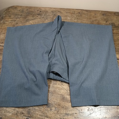 Dressbarn Womens Sz 24 Pants Tummy Control Trouser Leg Short Slacks Gray NWT - Picture 12 of 14