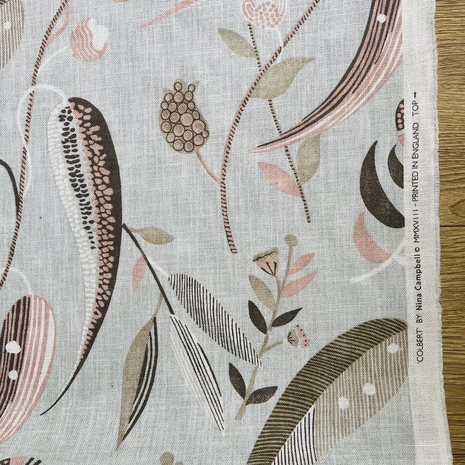NINA CAMPBELL FABRIC 'COLBERT' 6 METRES (600c) French Grey Linen/Viscose Mix - Image 3 of 4