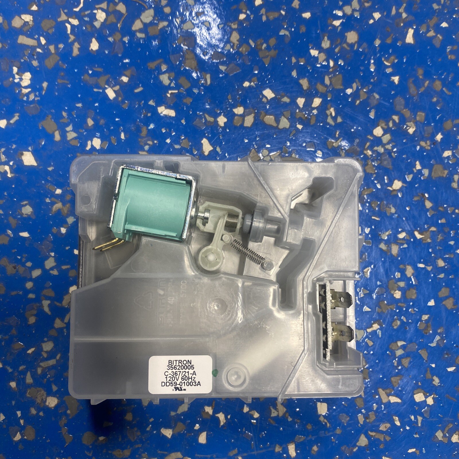 DD5901003A OEM New Samsung Dishwasher Detergent Dispenser Aid DW80R706